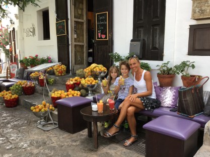 20150927_093631654_iOS