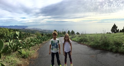 20151024_093436468_iOS