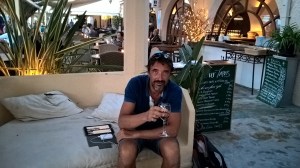 WP_20150927_19_43_04_Pro